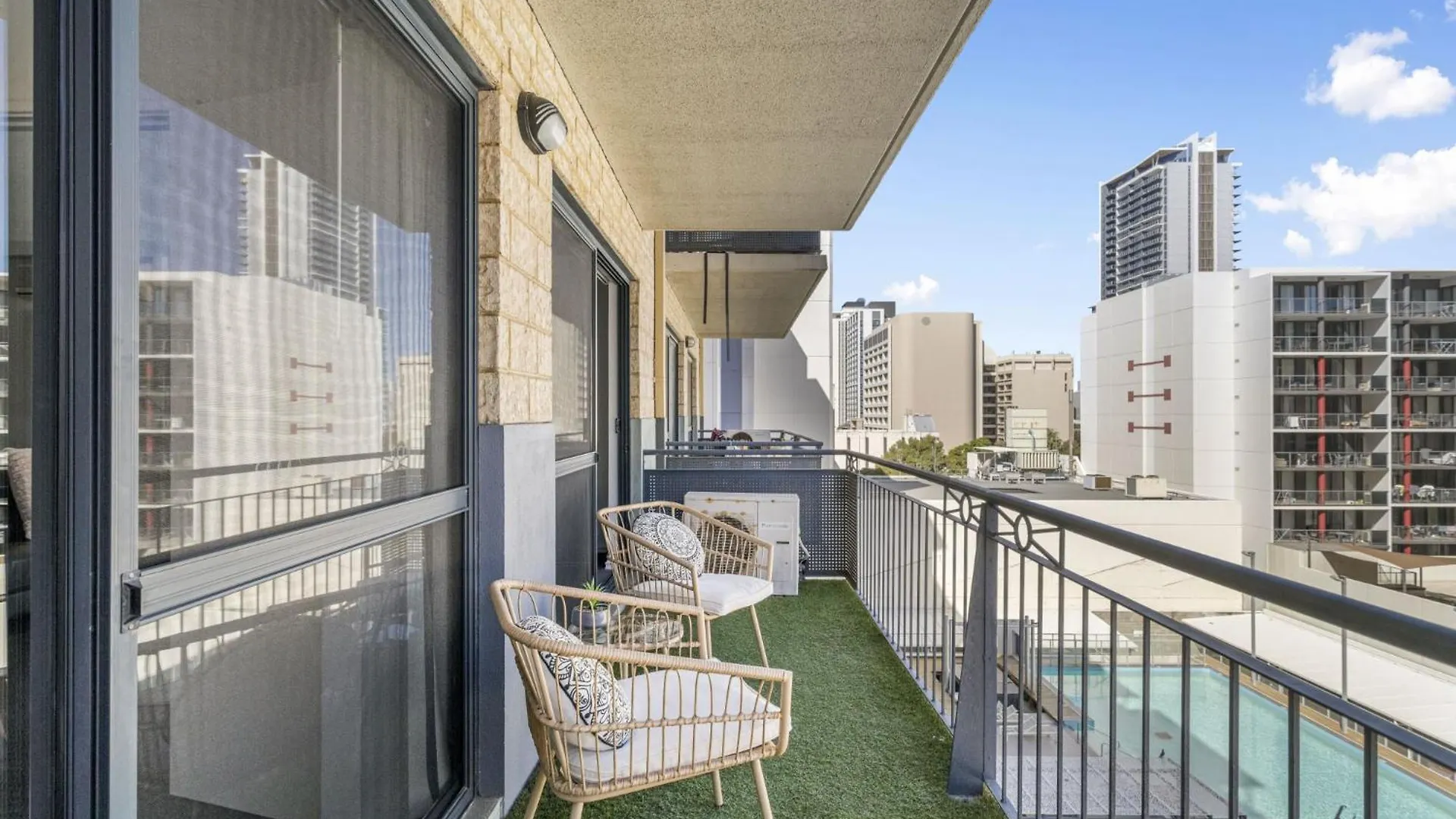 City Living Retreat - 2Br Apartment In East Perth Αυστραλία