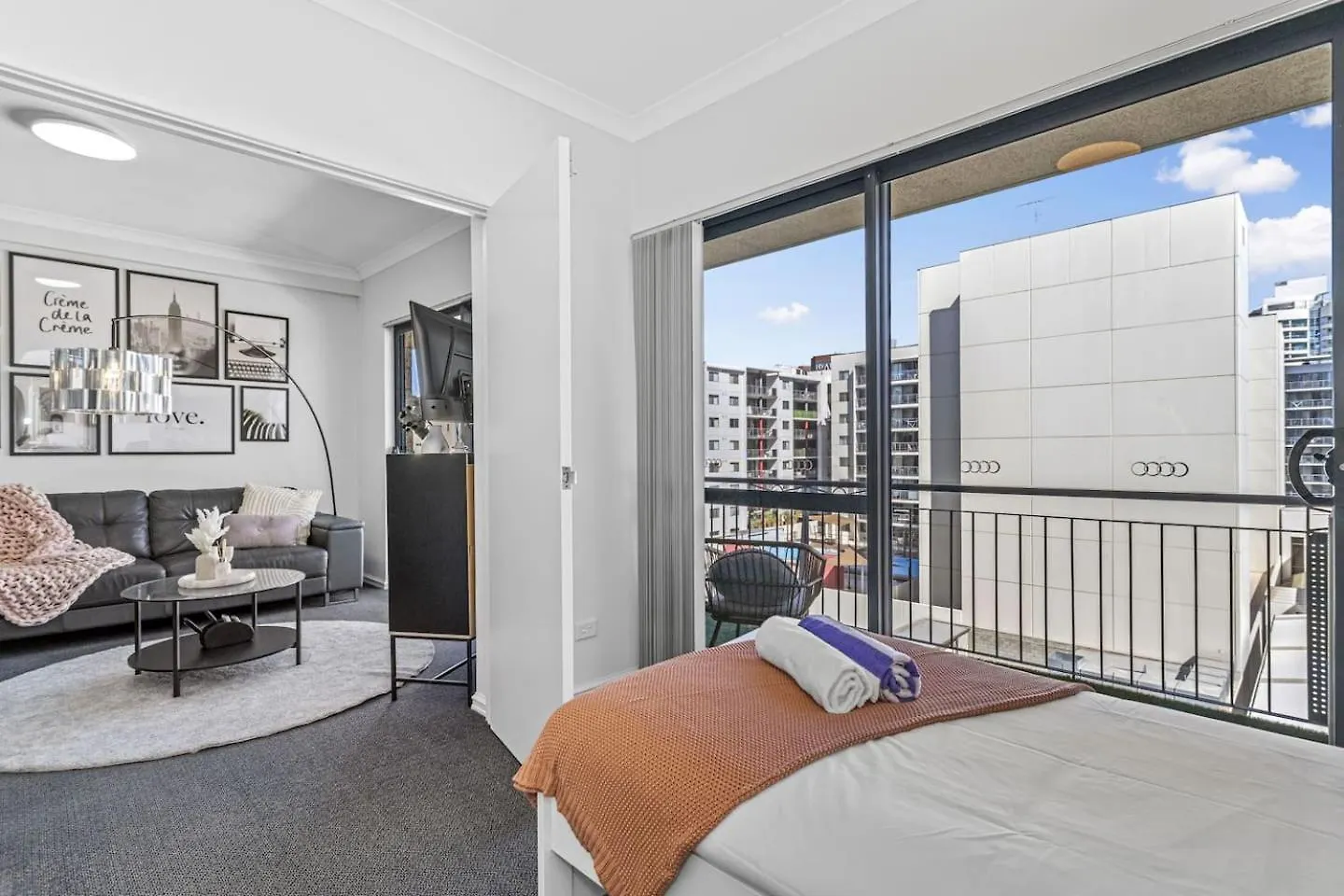 City Living Retreat - 2Br Apartment In East Perth Αυστραλία